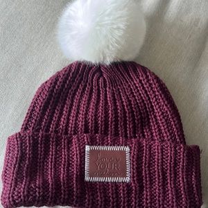 Love Your Melon burgundy Pom beanie (white Pom)